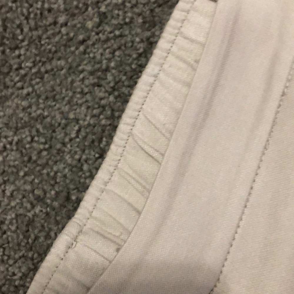 BCBG maxAzria wide‎ leg pant- taupe - Picture 3 of 3